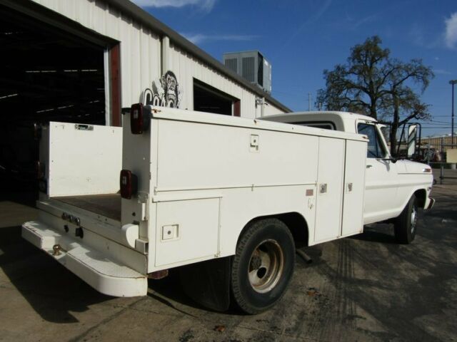 Ford F350 1969 image number 29