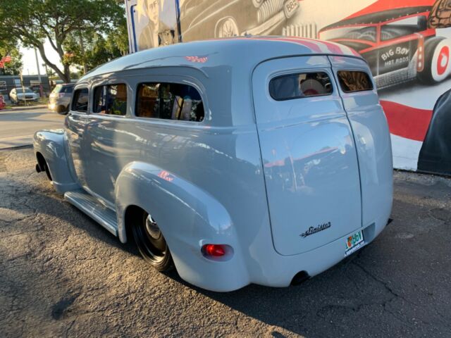 Chevrolet Suburban 1950 image number 40