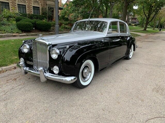 Bentley S1 Standard Steel Saloon 1956 image number 0