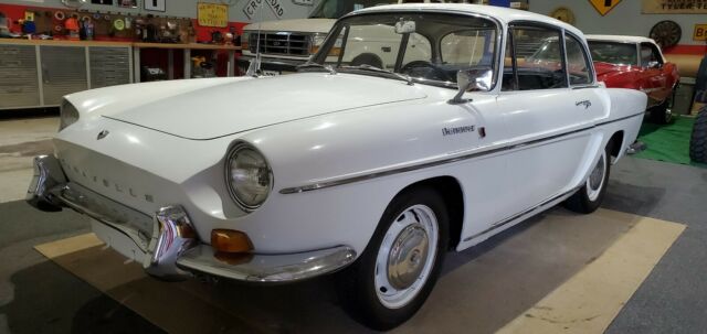 Renault Caravelle 1966 image number 2