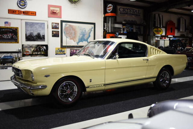 Ford Mustang 1966 image number 0