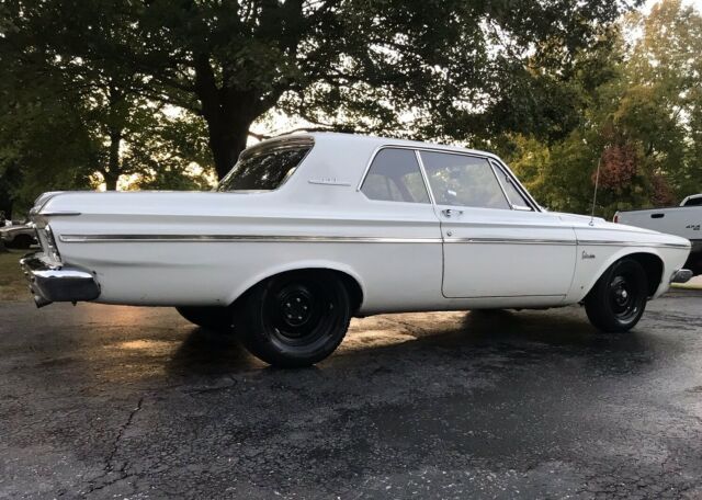 Plymouth Belvedere 1963 image number 24