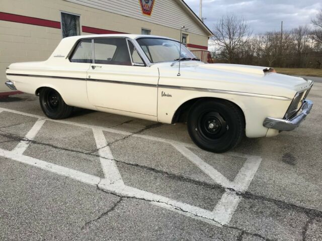 Plymouth Belvedere 1963 image number 44