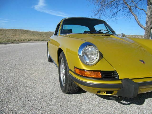 Porsche 911T TARGA 1973 image number 14