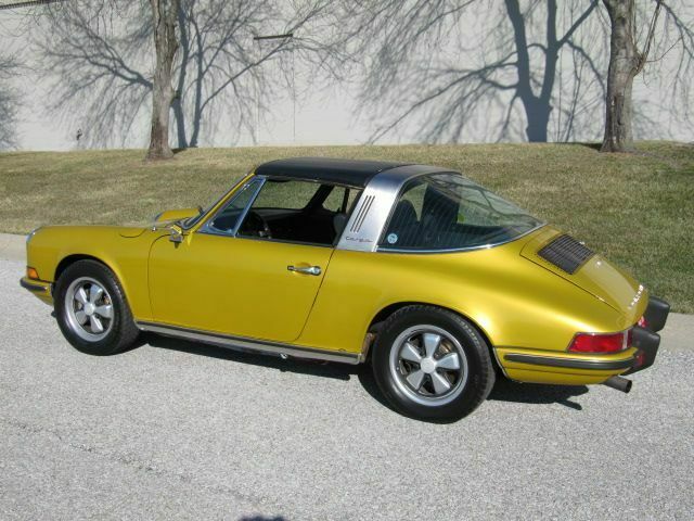 Porsche 911T TARGA 1973 image number 17