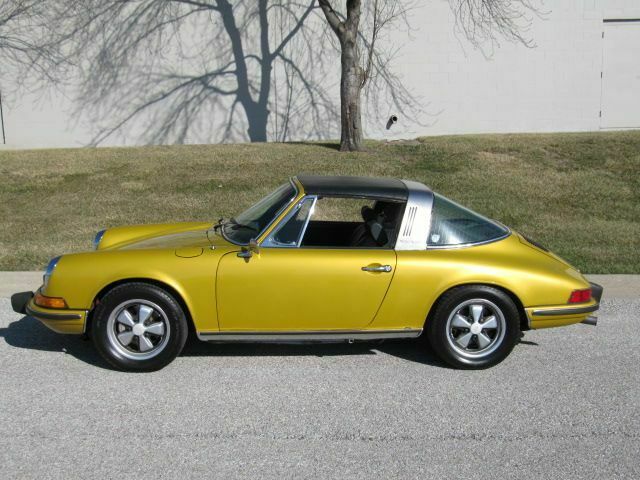 Porsche 911T TARGA 1973 image number 40