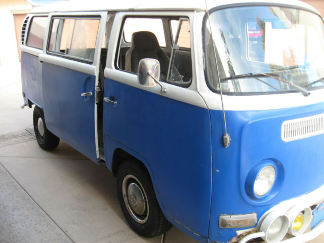 Volkswagen Bus/Vanagon 1970 image number 2