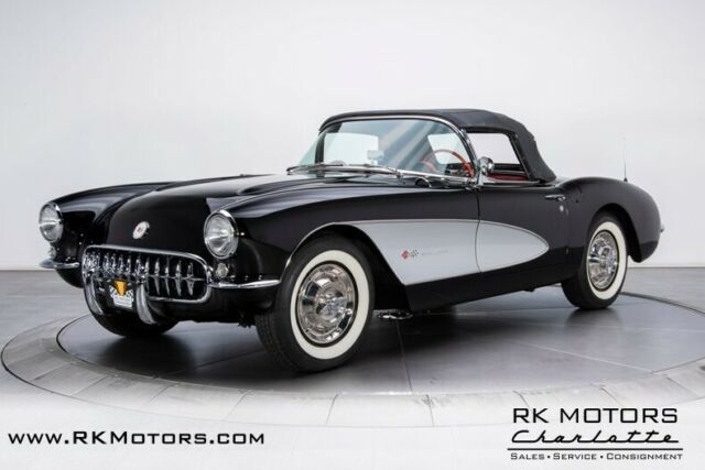 Chevrolet Corvette 1957 image number 30