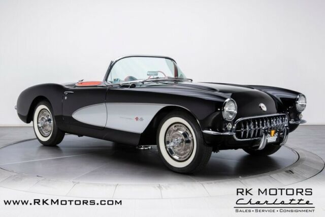 Chevrolet Corvette 1957 image number 32