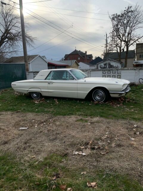 Ford Thunderbird 1966 image number 15