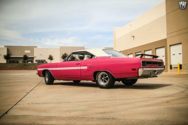 Plymouth GTX 1970 image number 11