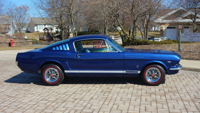 Ford Mustang 1965 image number 29