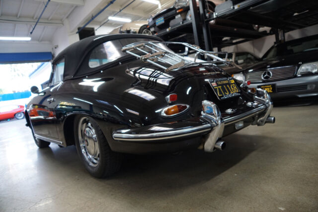 Porsche 356C Cabriolet 1964 image number 11