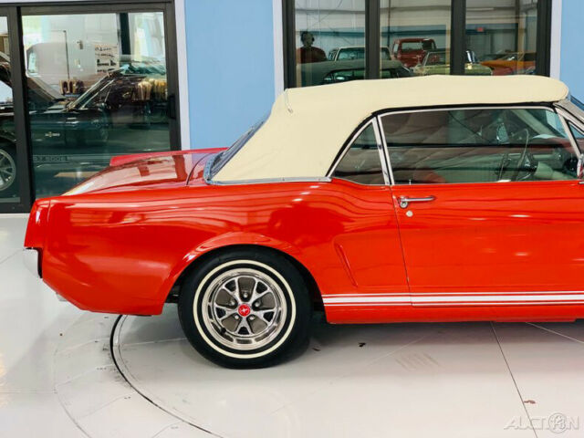 Ford Mustang 1965 image number 21