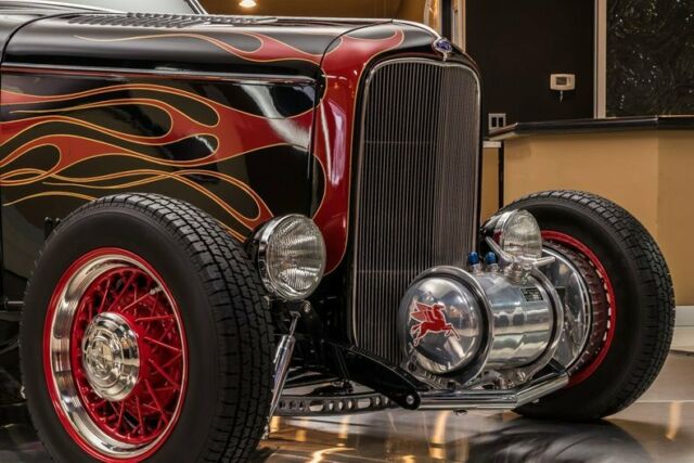 Ford Roadster 1932 image number 22