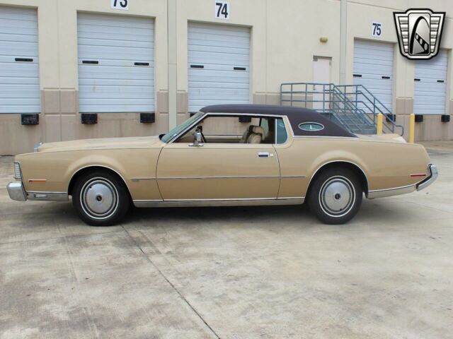 Lincoln Continental 1973 image number 27