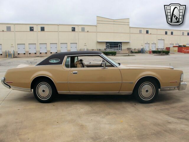 Lincoln Continental 1973 image number 39