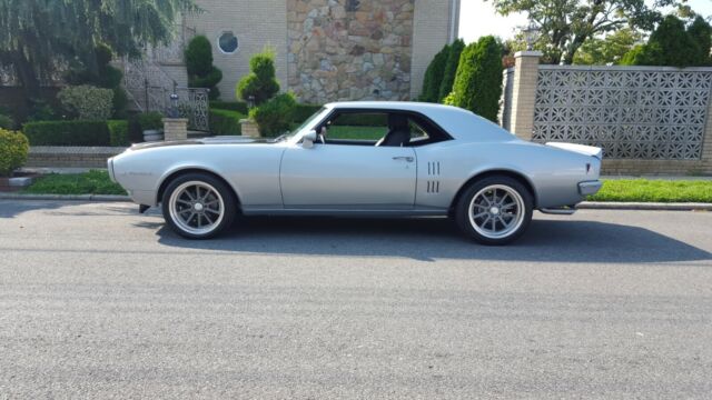 Pontiac Firebird 1968 image number 1