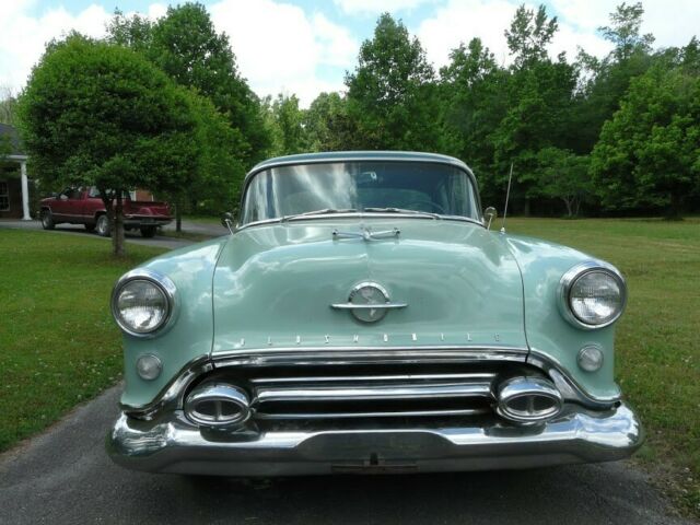 Oldsmobile Super 88 1954 image number 0