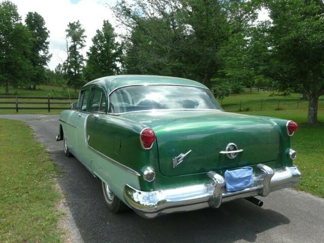 Oldsmobile Super 88 1954 image number 16