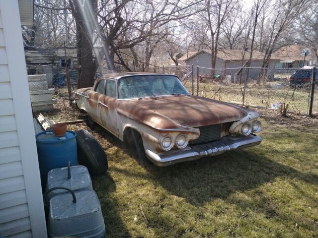 Plymouth Belvedere 4.0 1961 image number 1