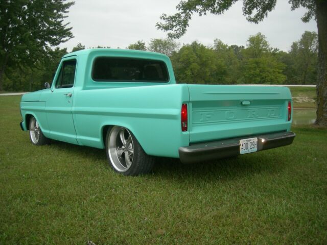 Ford F-100 1969 image number 1