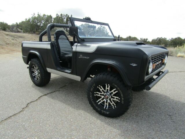 Ford Bronco 1973 image number 3