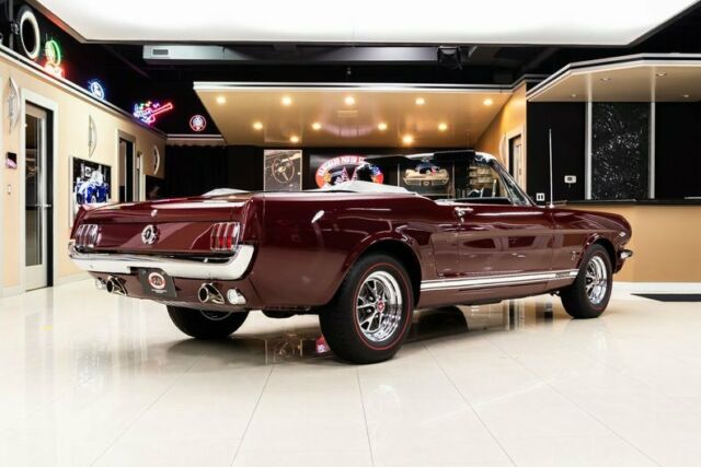 Ford Mustang 1965 image number 13