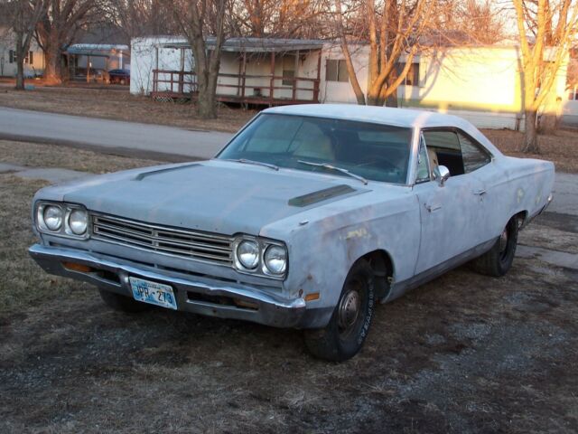 Plymouth Road Runner 1969 image number 0