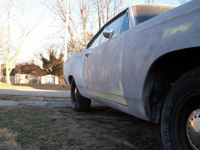 Plymouth Road Runner 1969 image number 17