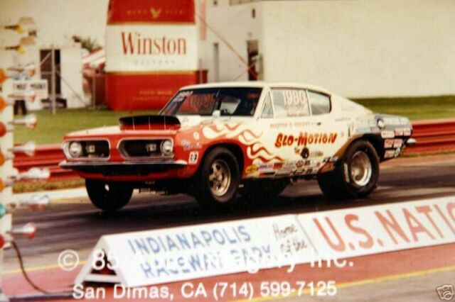 Plymouth Barracuda 1968 image number 1