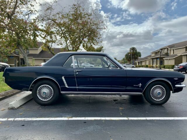 Ford Mustang 1965 image number 1