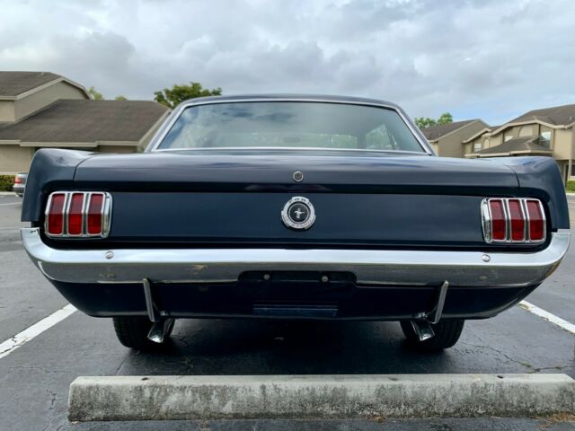 Ford Mustang 1965 image number 17