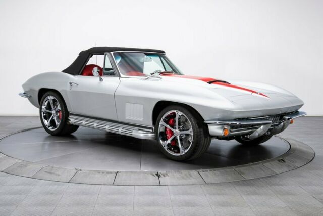 Chevrolet Corvette 1967 image number 10