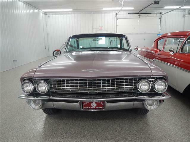 Cadillac SIXTY-TWO 1961 image number 1