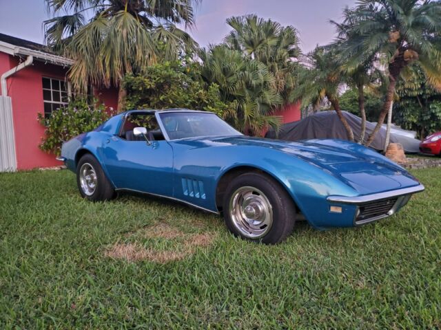 Chevrolet Corvette 1968 image number 3