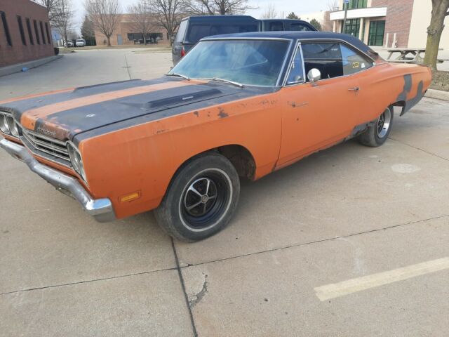 Plymouth Road Runner 1969 image number 19