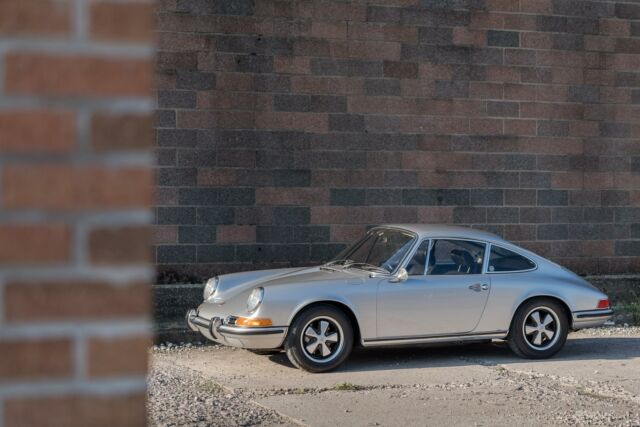 Porsche 911 1970 image number 5