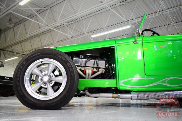 Ford Roadster 1932 image number 9