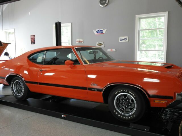 Oldsmobile Cutlass 1970 image number 0