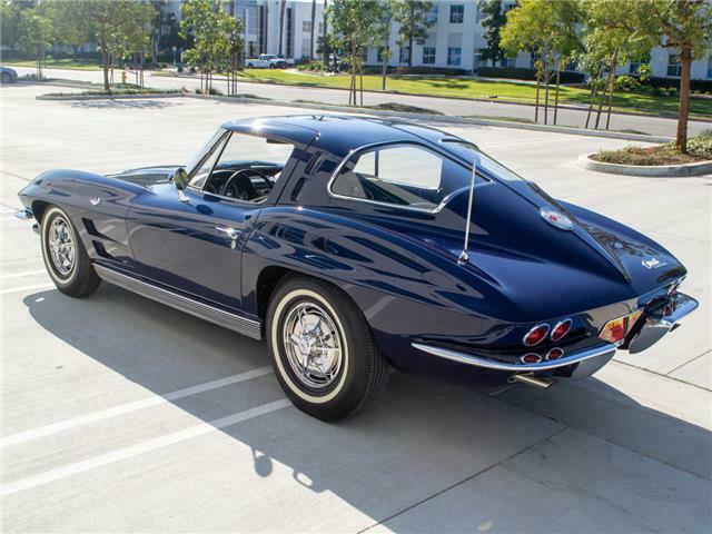 Chevrolet Corvette 1963 image number 30