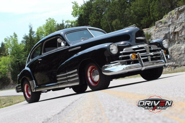 Chevrolet Fleetline Aero coupe 1948 image number 1