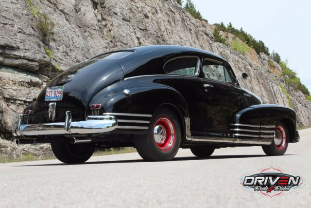 Chevrolet Fleetline Aero coupe 1948 image number 22