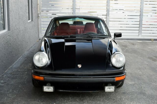 Porsche 911 1974 image number 26