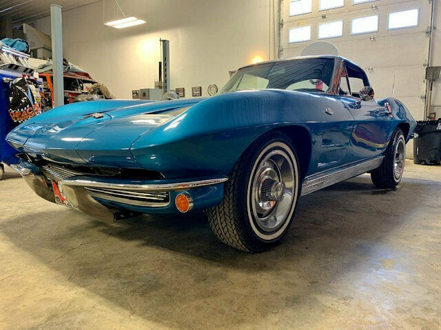 Chevrolet Corvette 1963 image number 13