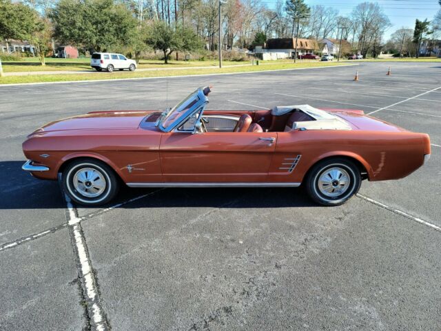 Ford Mustang 1966 image number 29