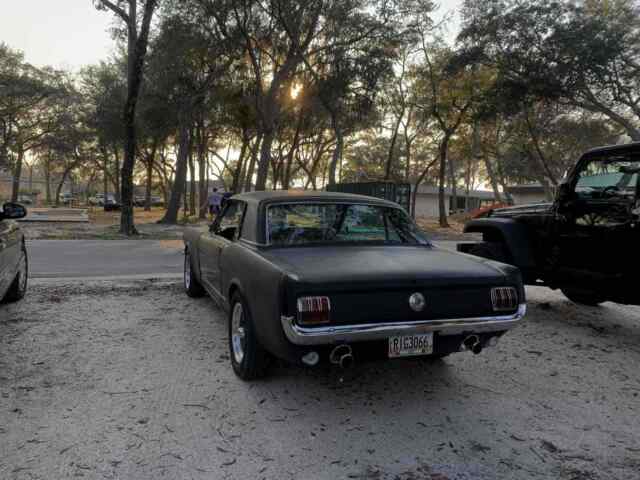 Ford Mustang GT 1966 image number 10