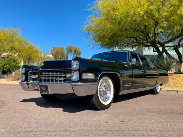 Cadillac Fleetwood 1966 image number 14