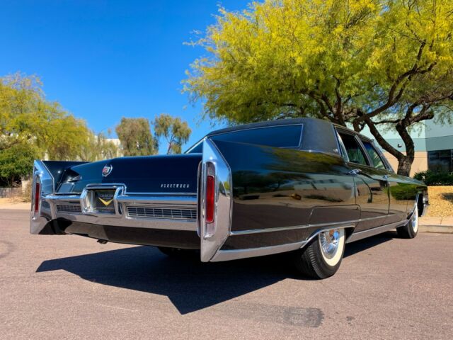 Cadillac Fleetwood 1966 image number 15