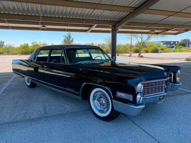 Cadillac Fleetwood 1966 image number 33